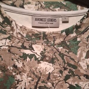 Amongst Others Camouflage Sweatshirt SS L